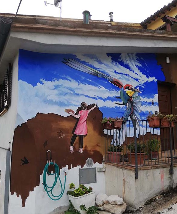 Murale dipinto sulle case di Braccano di Matelica 5
